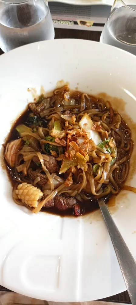 Pad Thaï Crevettes Sautées Aux Légumes